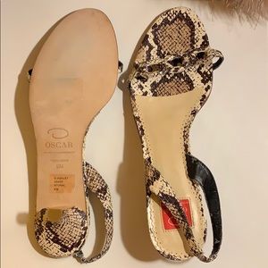 Oscar de la Renta kitten sandals
